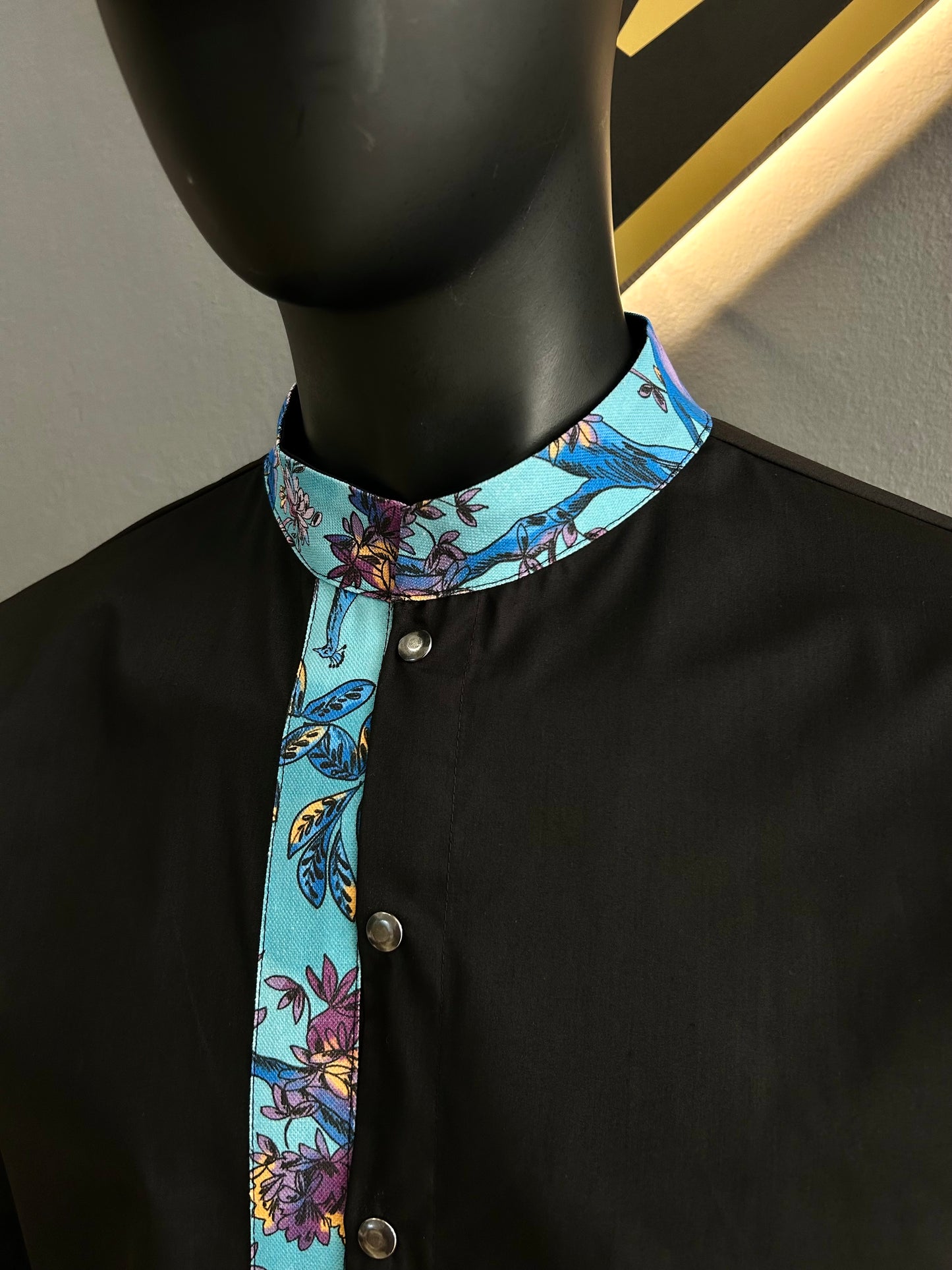 JUNGLE MAJESTY SHIRT