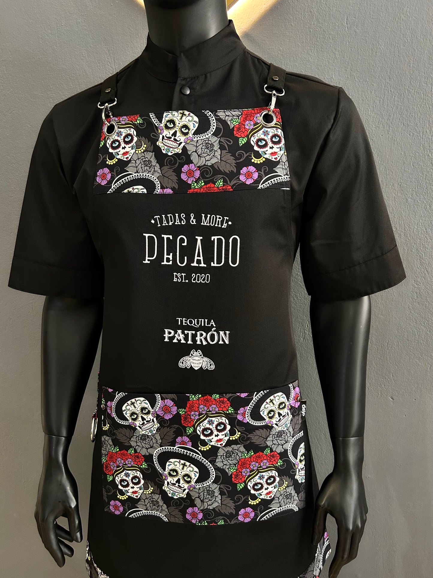 CALAVERA APRON