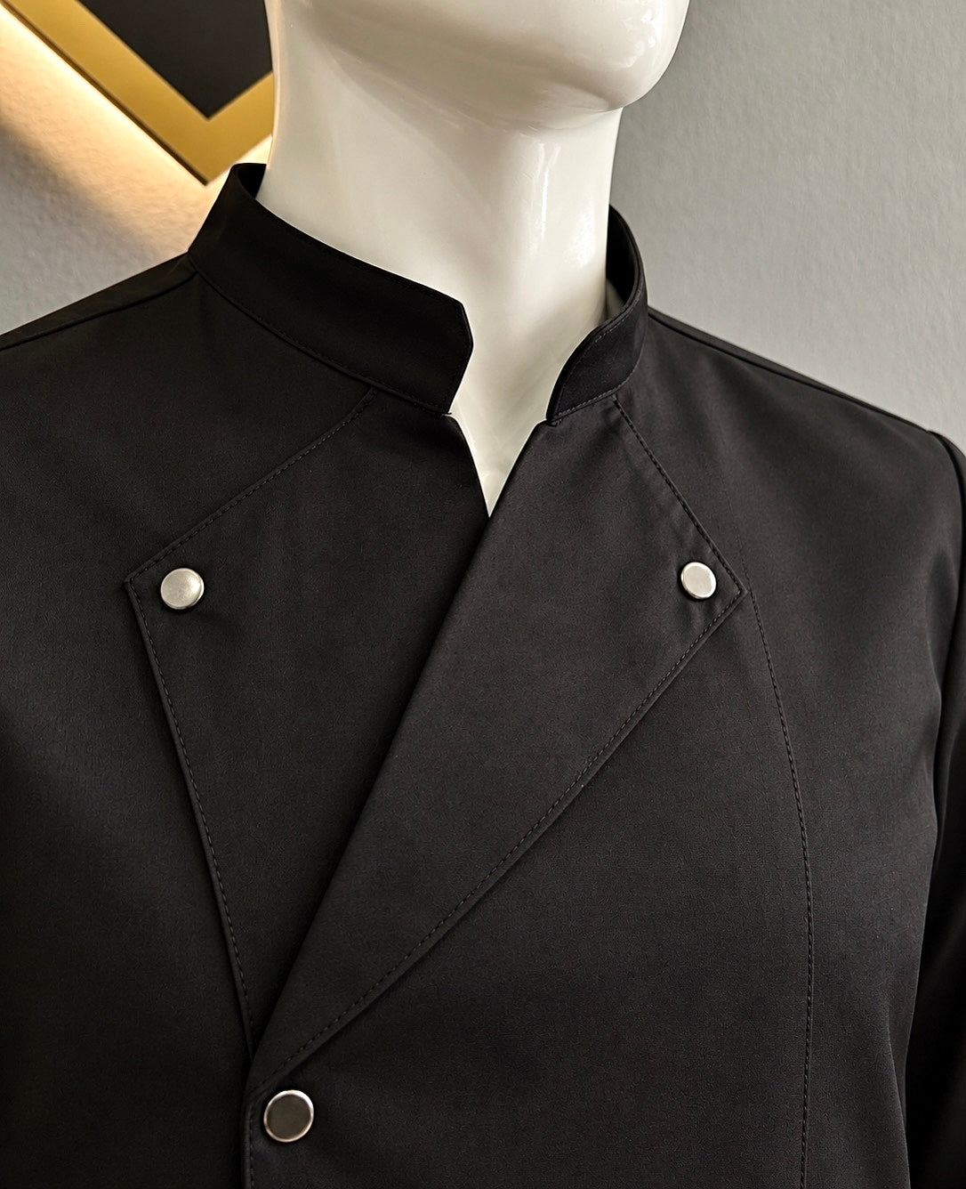 NOIR CROSS JACKET