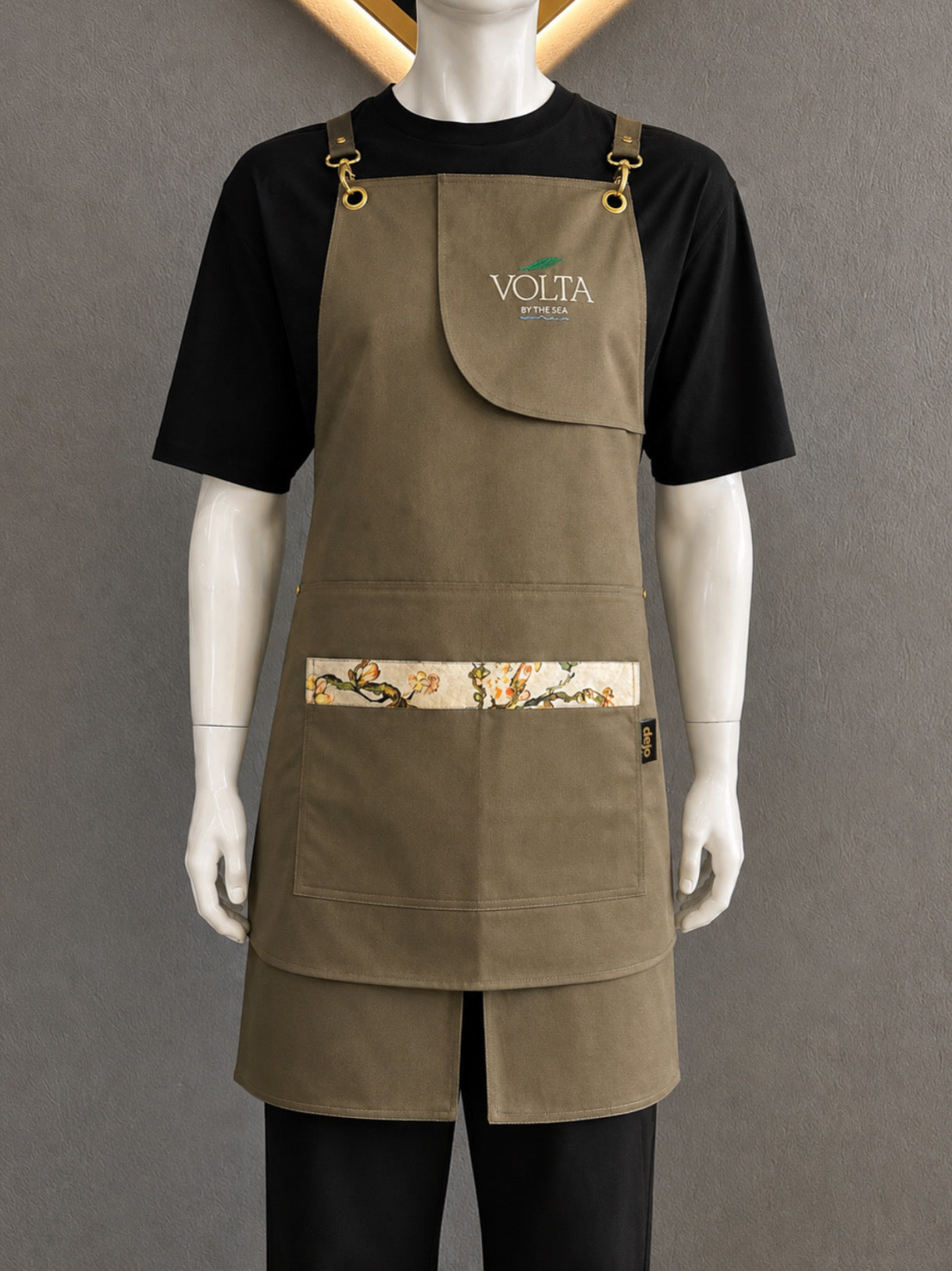MAHÉ APRON