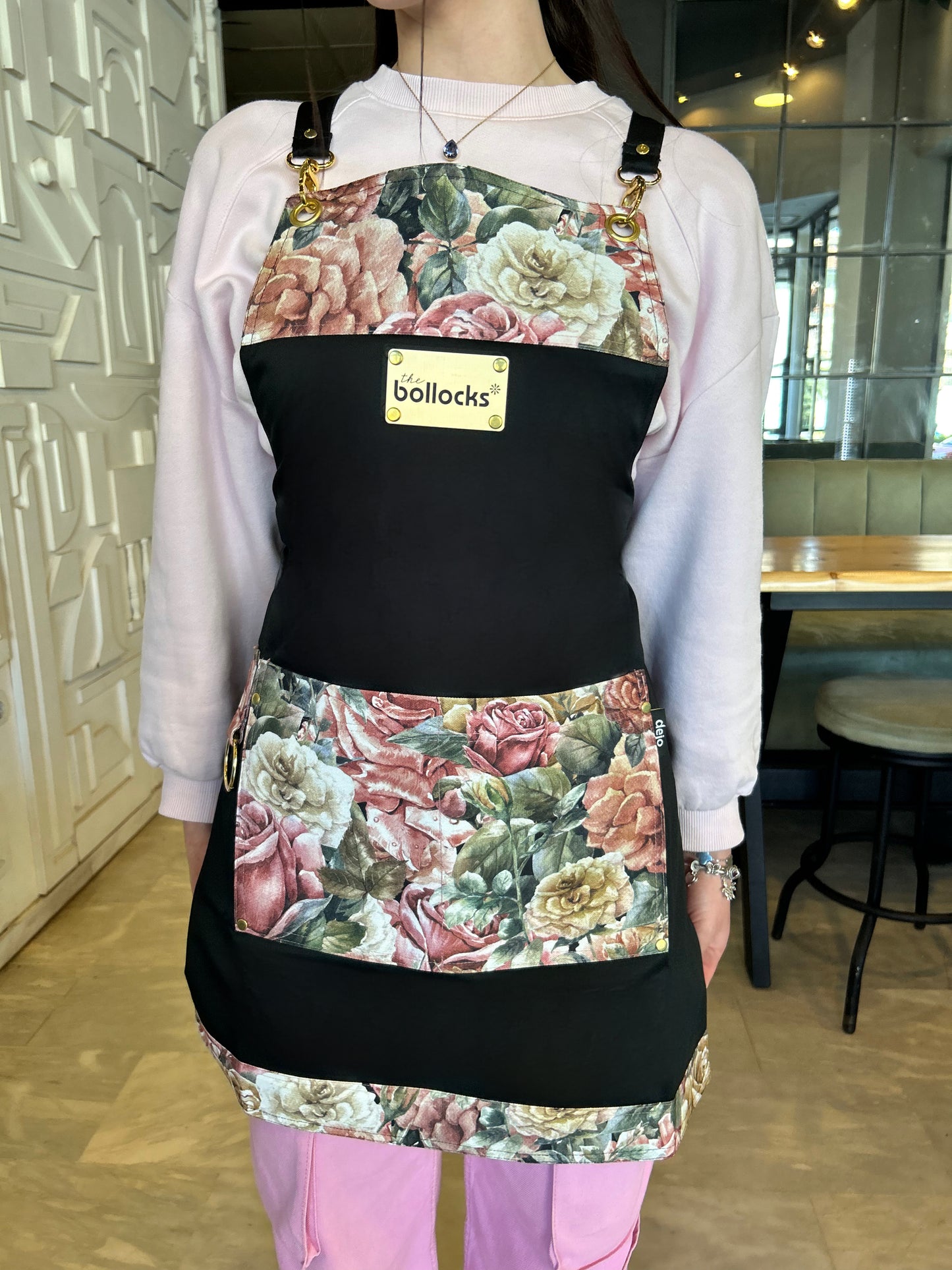 ROSALIA APRON