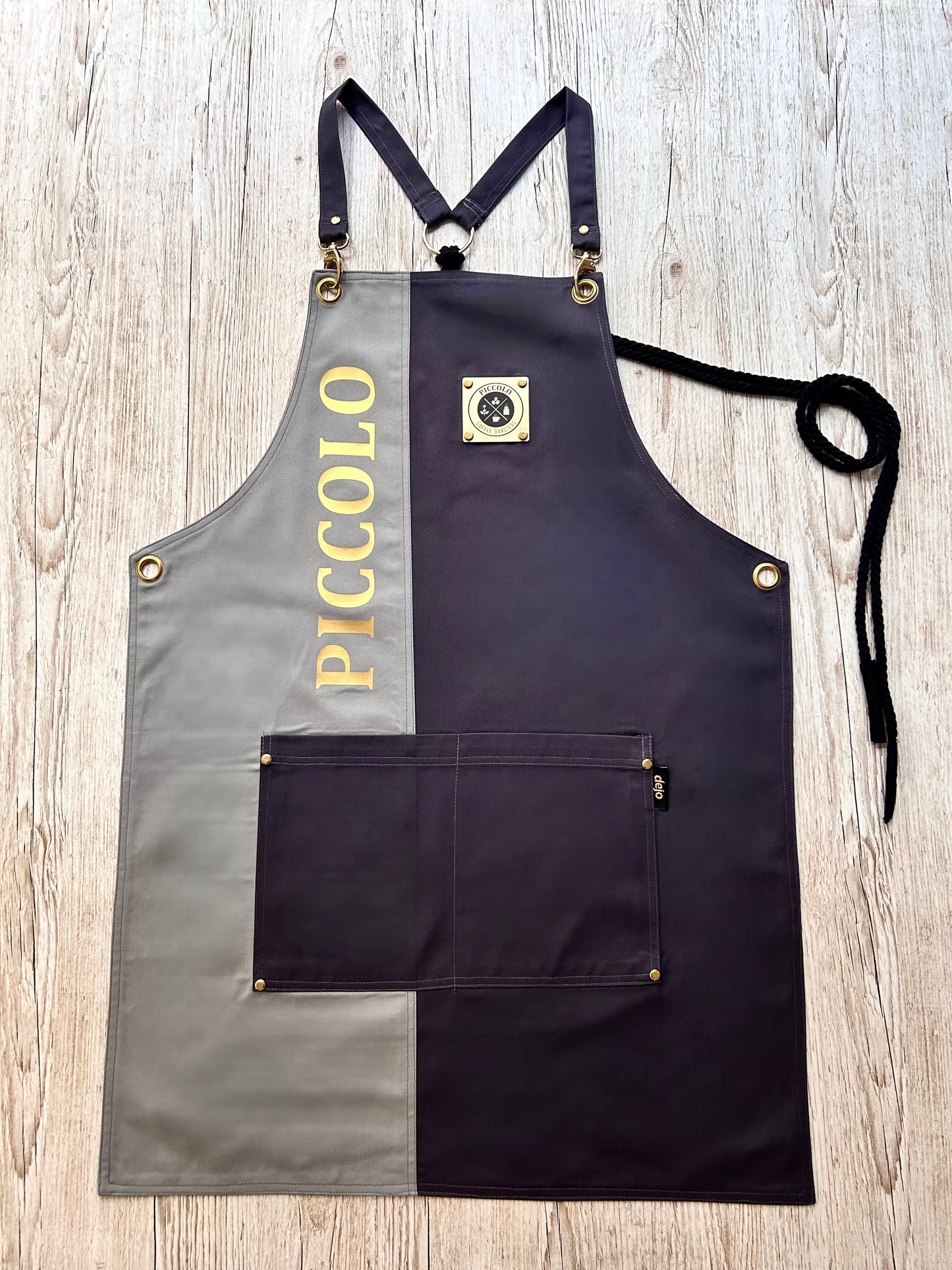 URBAN CONTRAST APRON