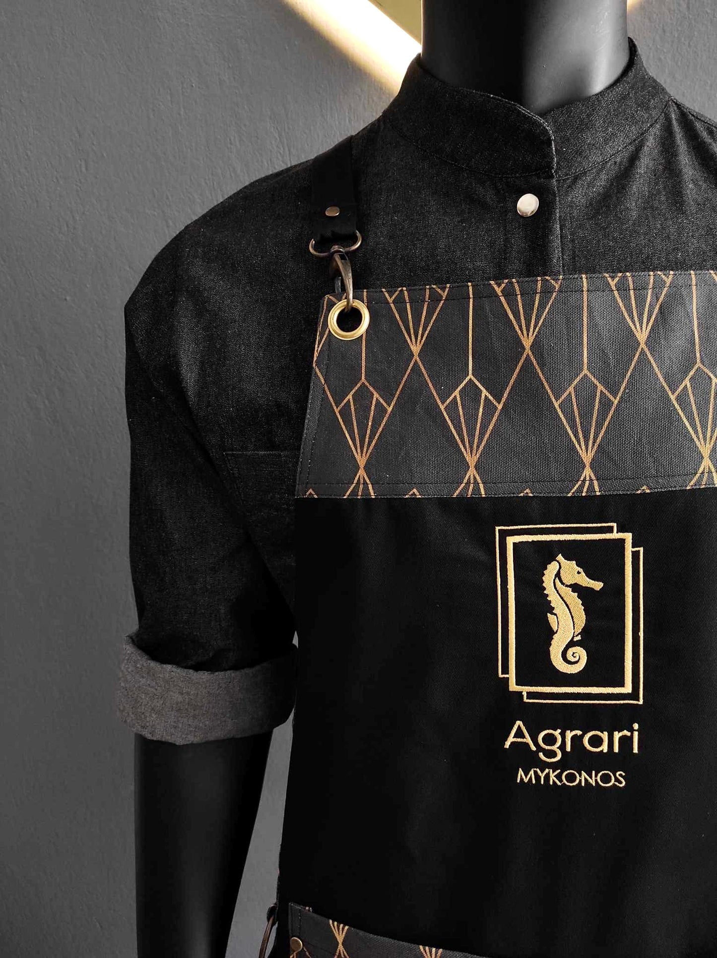 BLACK GOLD APRON