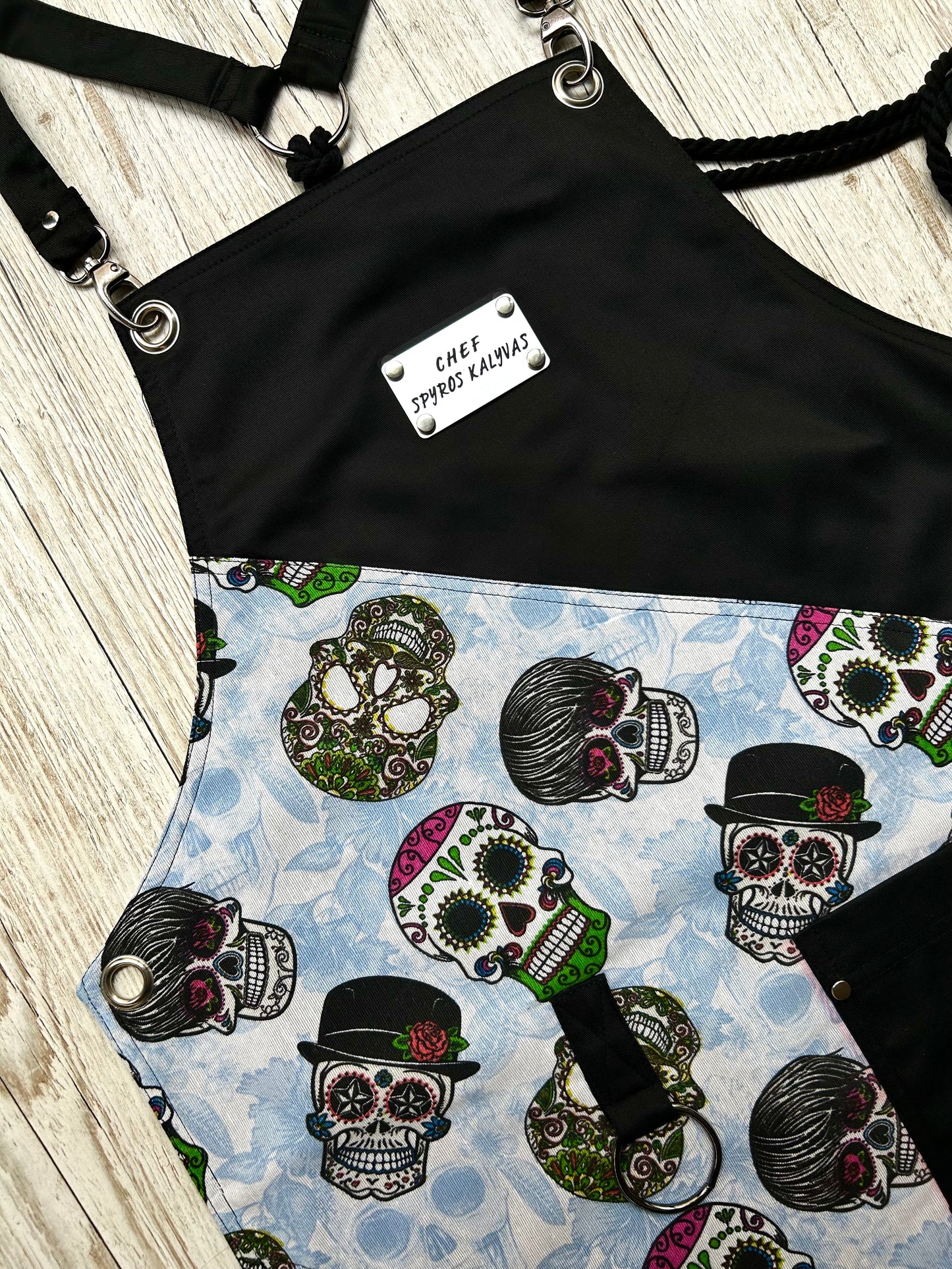 BLACK SKULL MEXICANA APRON