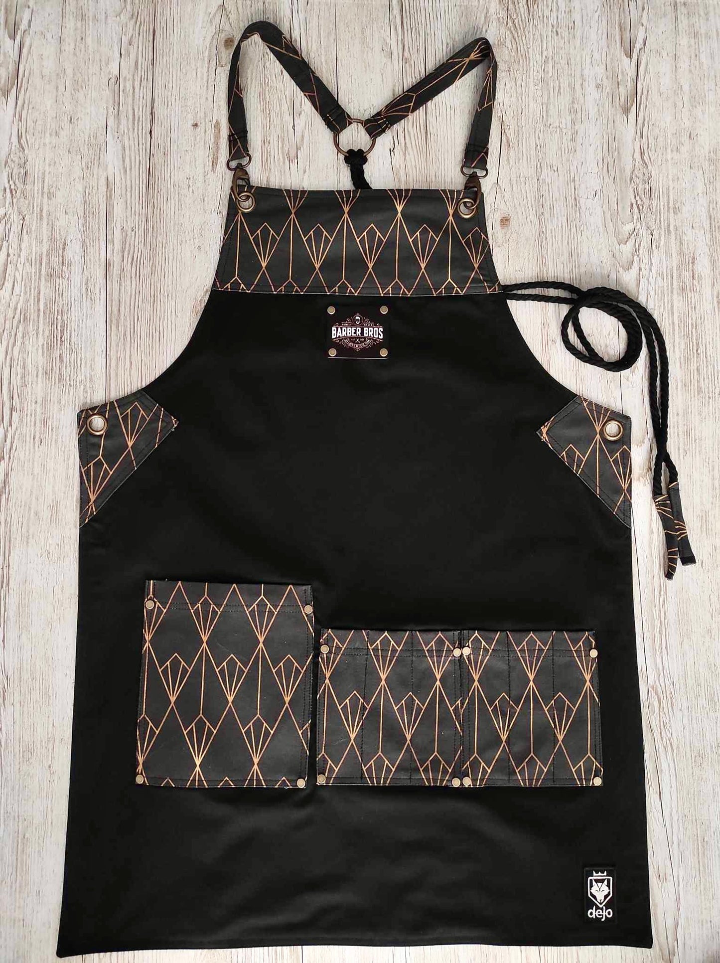 BLACK LUXURY APRON