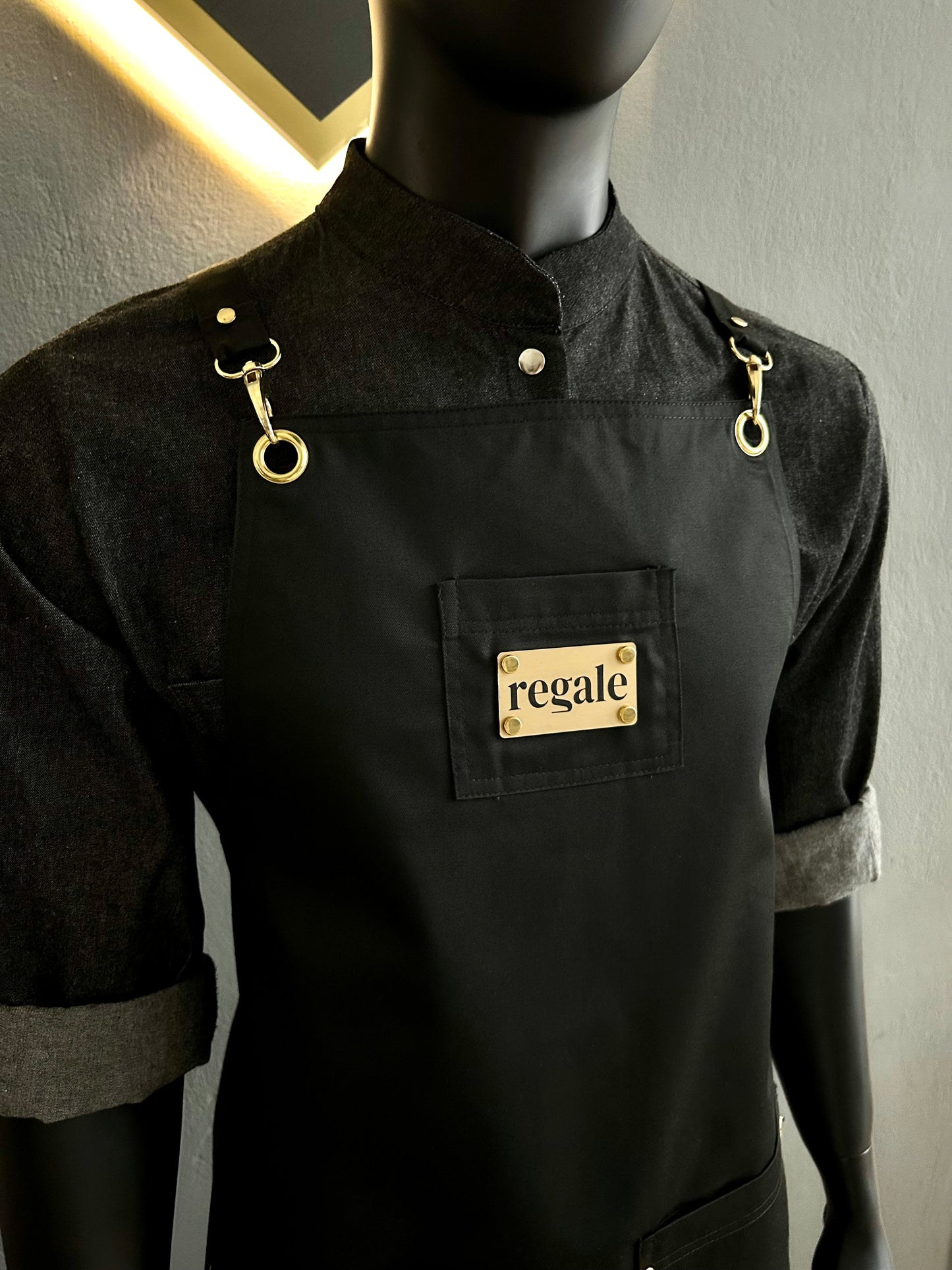 Regale apron