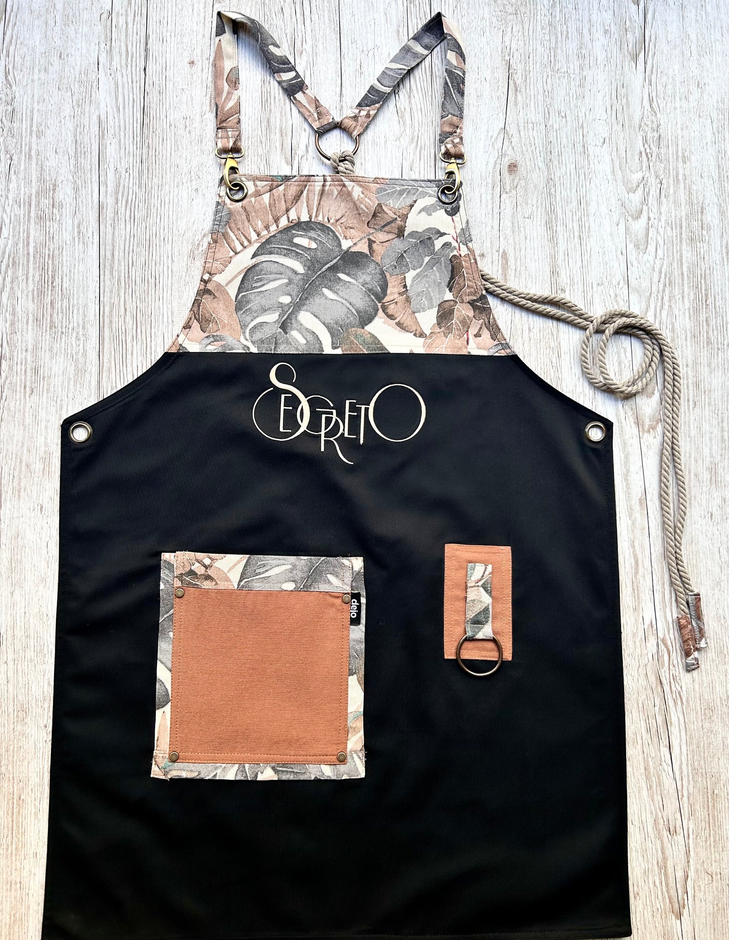 MONSTERA APRON