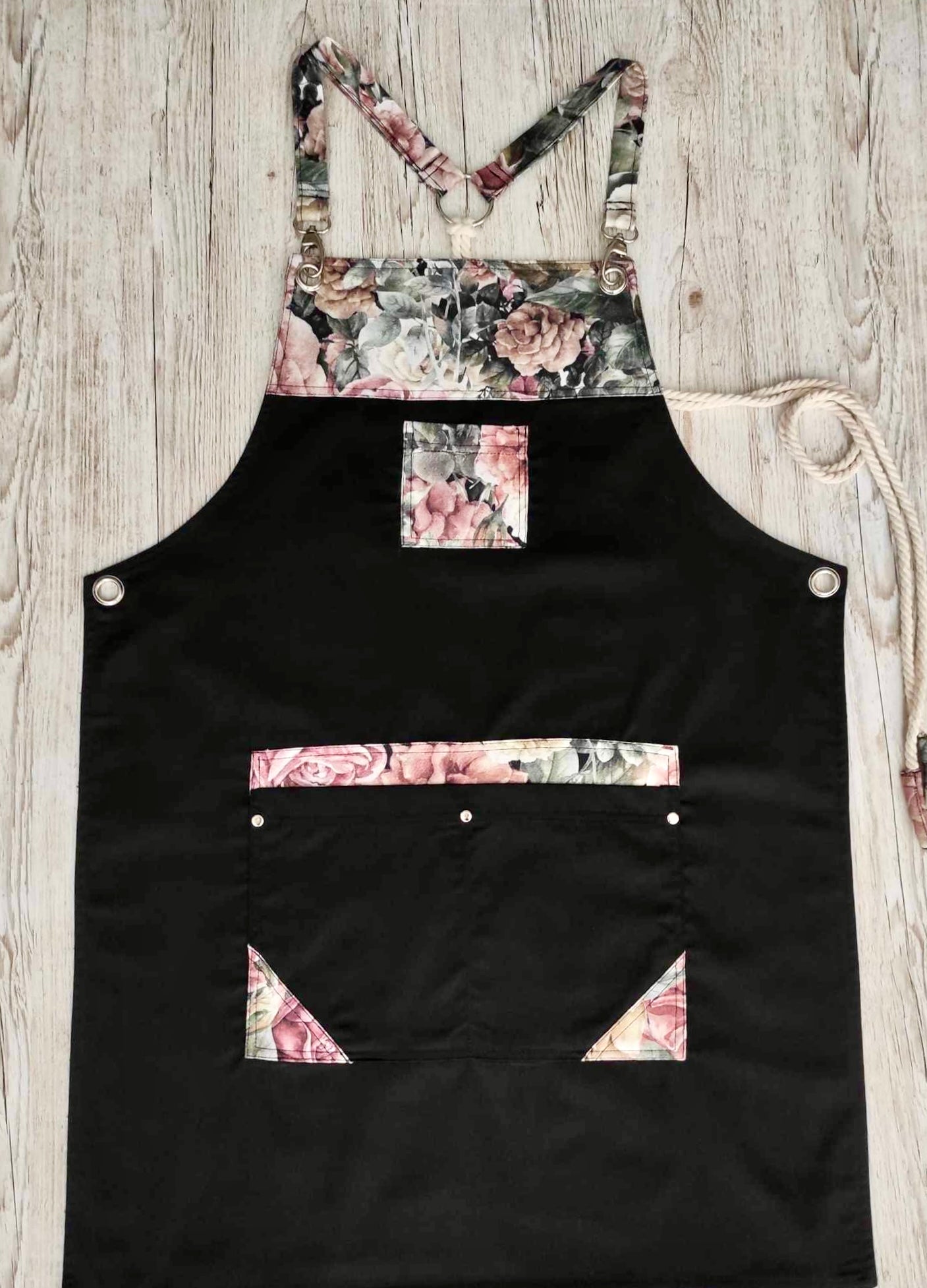 Apron Black Garden