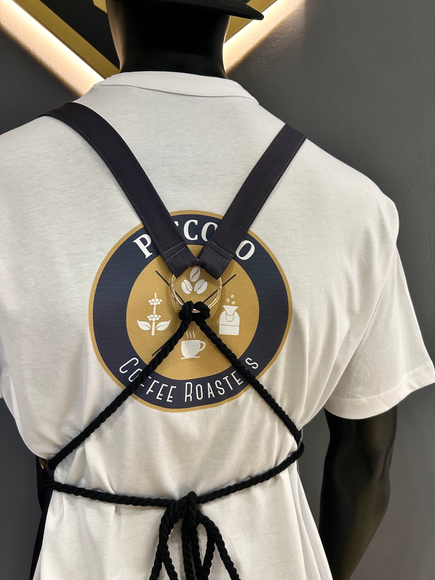 URBAN CONTRAST APRON