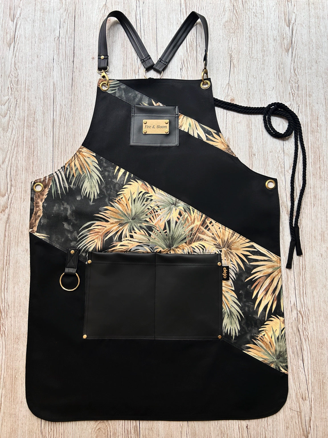 ZANZIBAR APRON