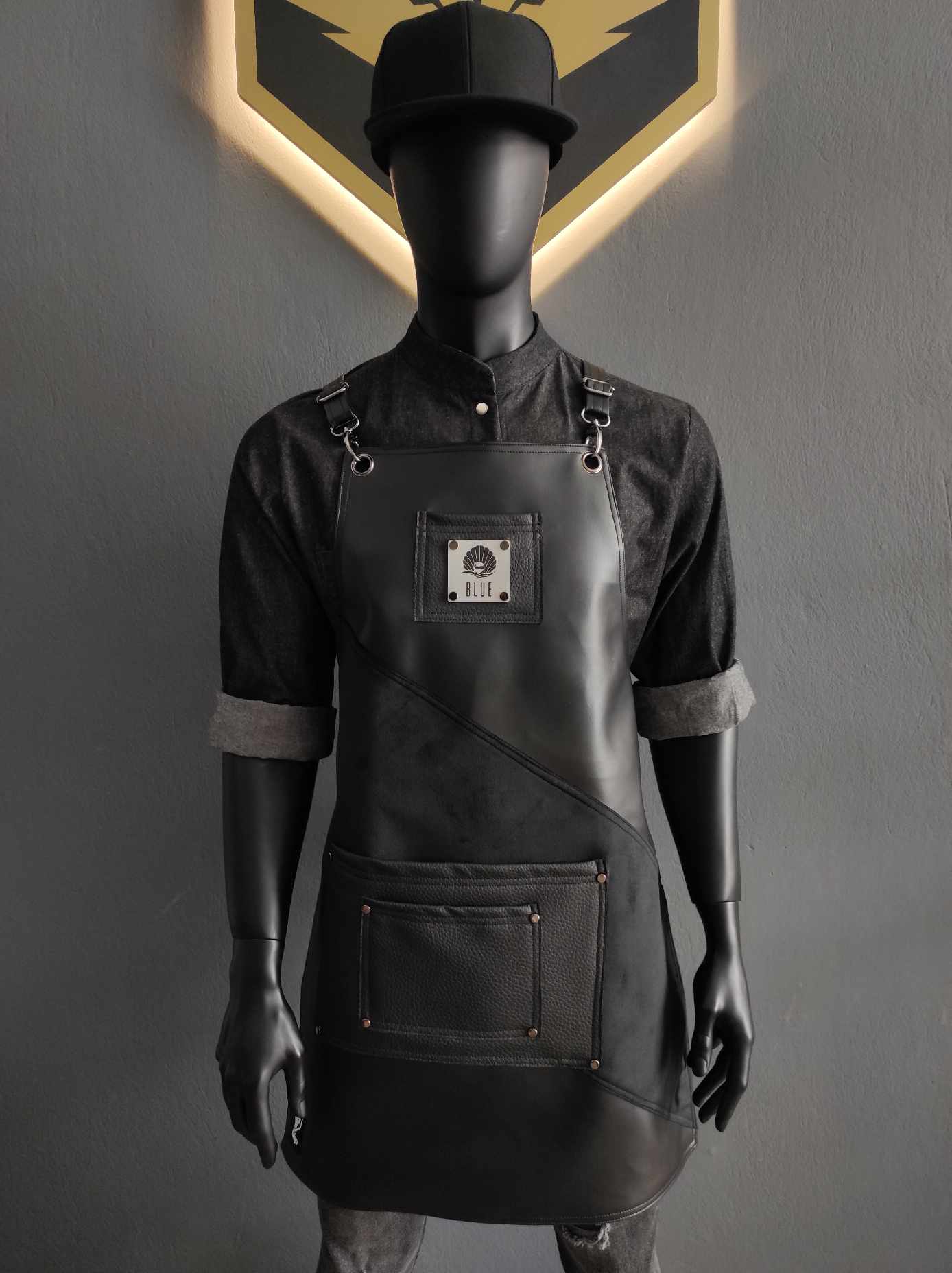 BLACK EAGLE LEATHER APRON