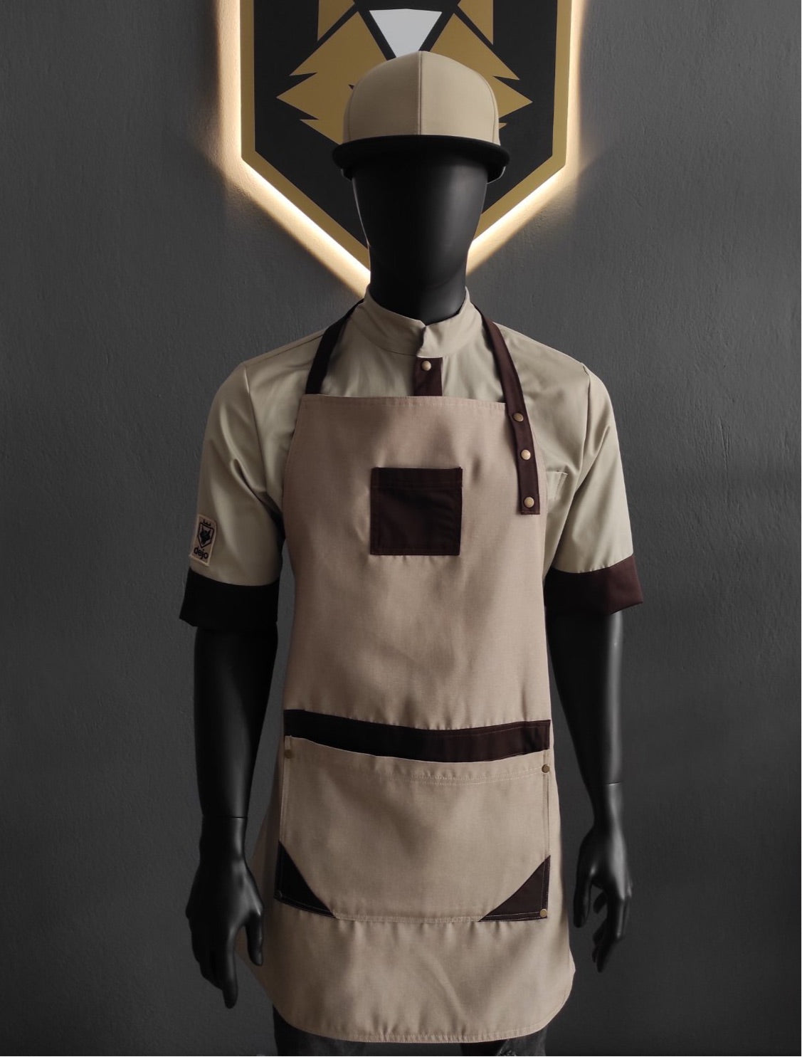 Apron Umber